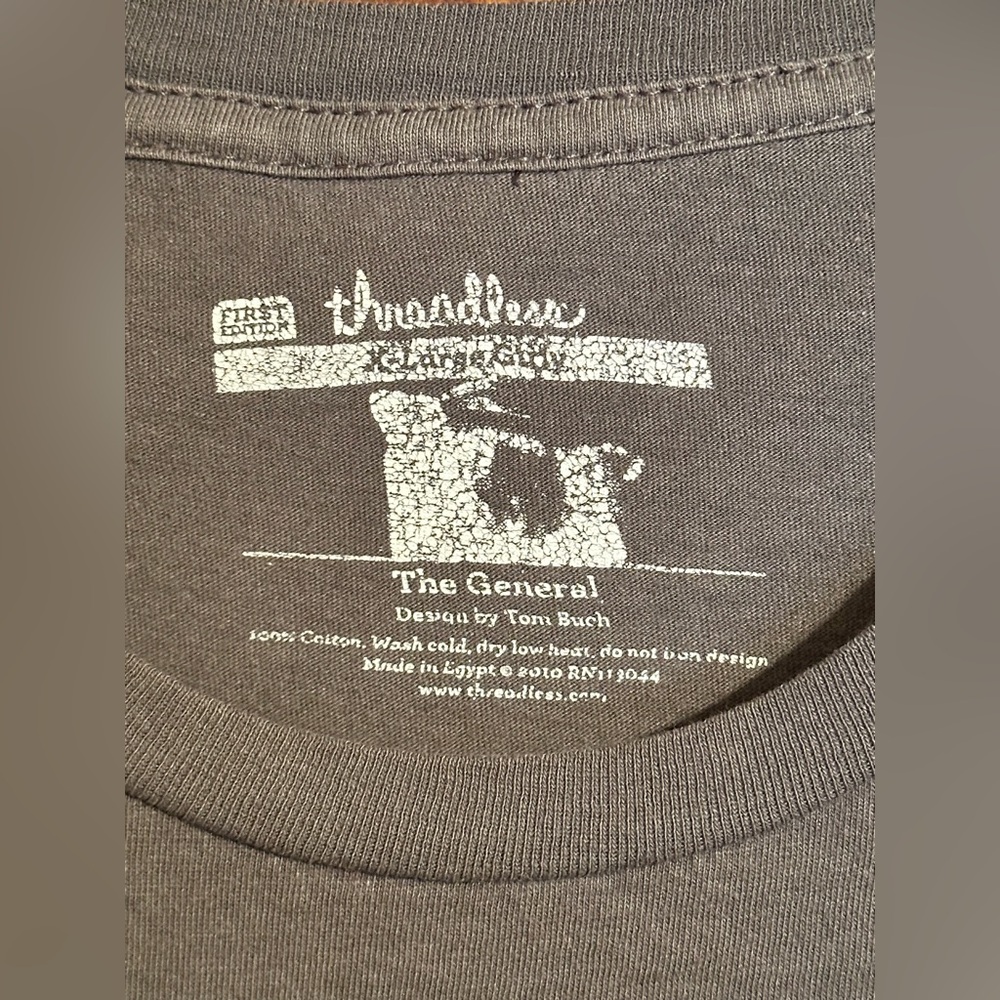 THREADLESS The General POLAR BEAR T Shirt Women Tee DARK GRAY Y2k Girly XL - Picture 3 of 3